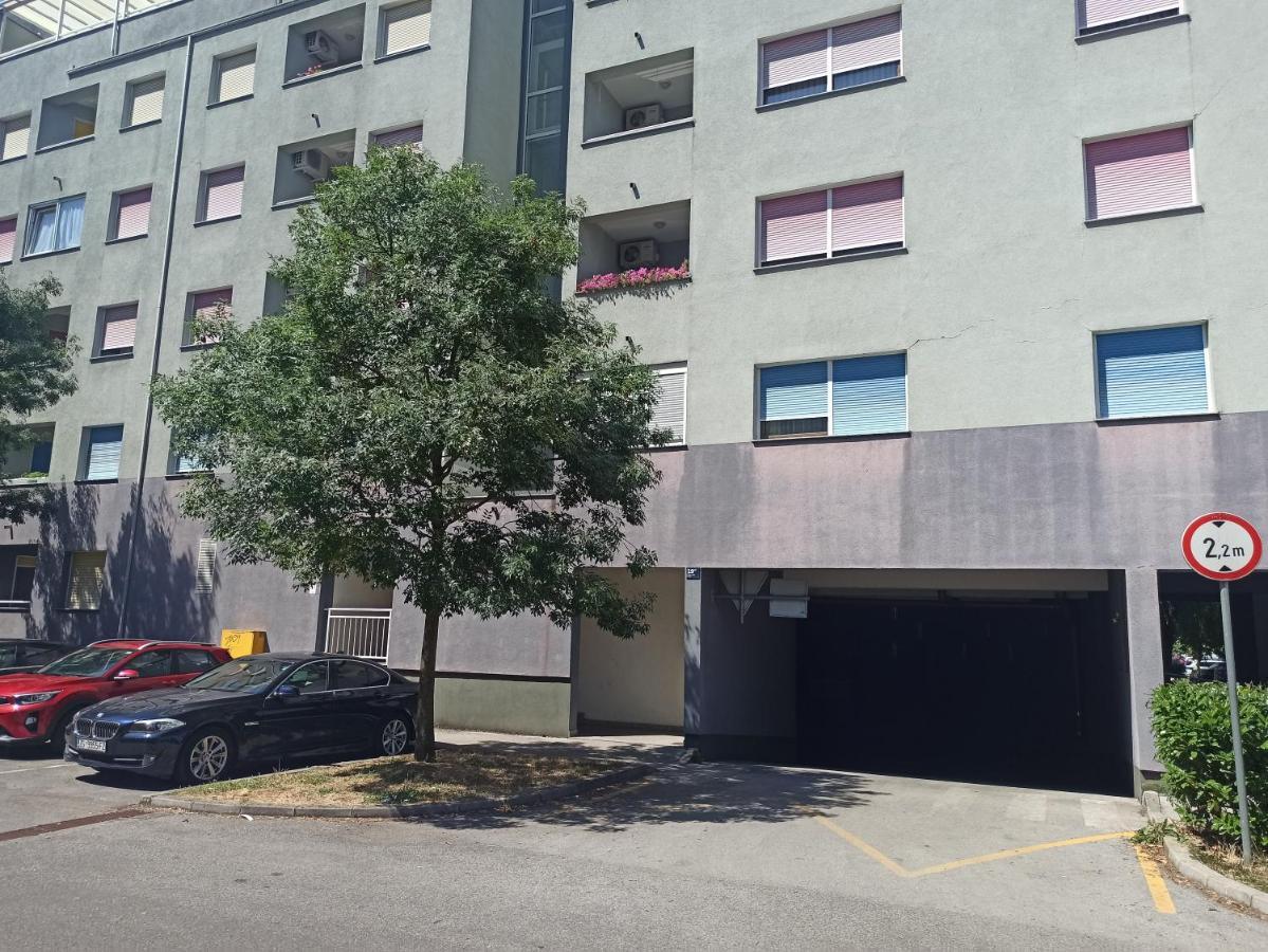 Zagreb Lake Star & Included Garage Parking Place Exterior foto